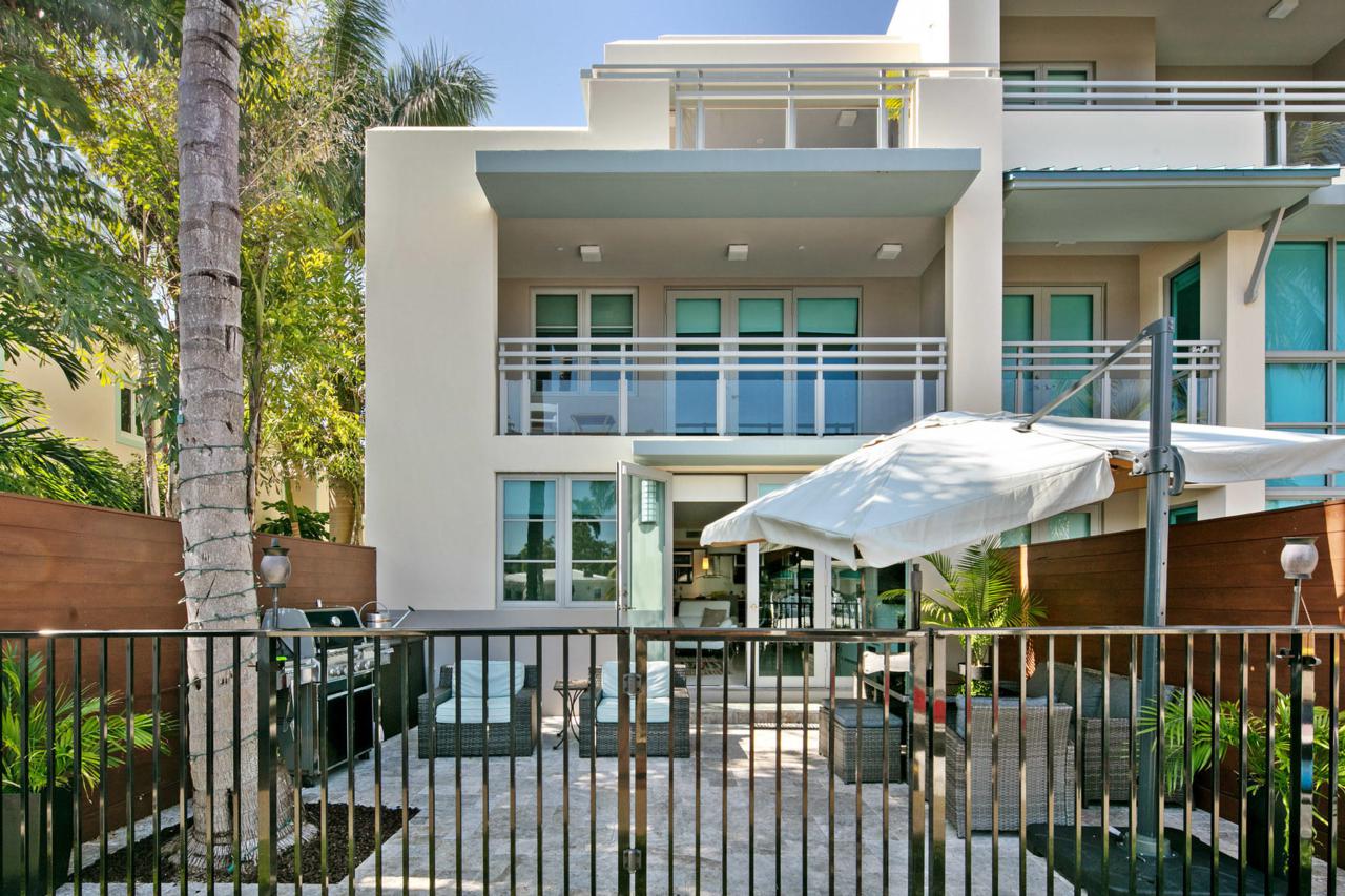 140 Isle Of Venice Drive - Photo 1