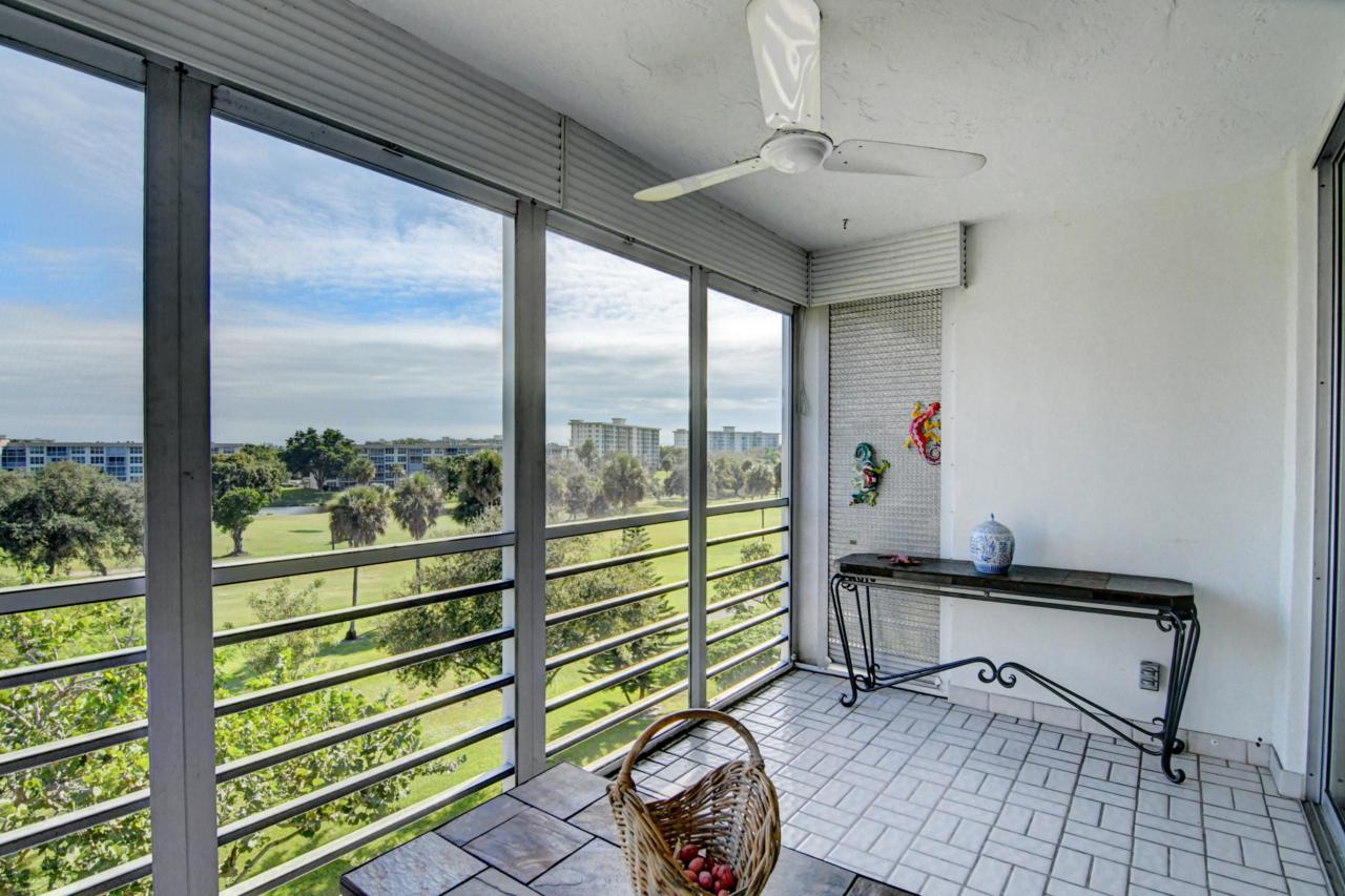 3900 Oaks Clubhouse Drive - Photo 1