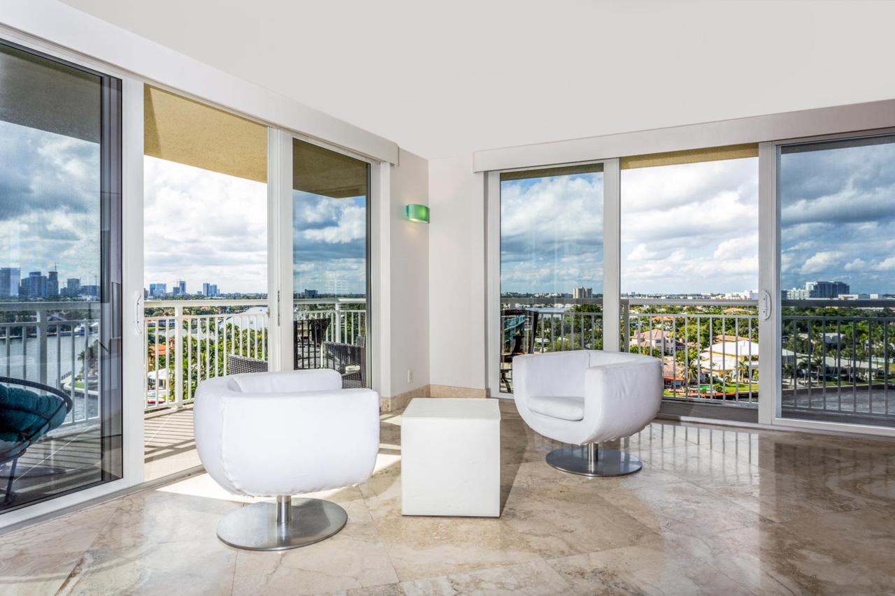 511 Bayshore Drive - Photo 1