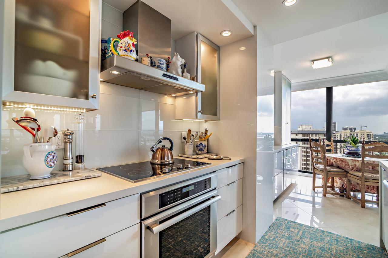 4100 Ocean Drive - Photo 1