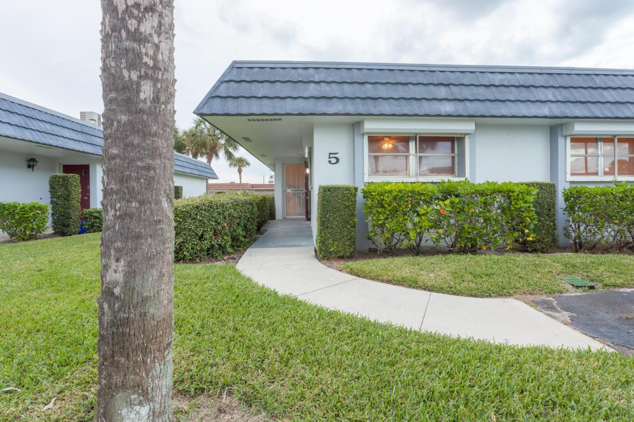 2886 Fernley Drive E 5 - Photo 1