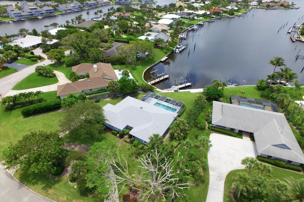 1175 Bowline Drive - Photo 1