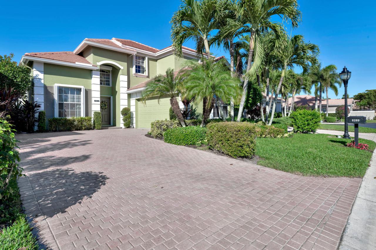 8289 Heritage Club Drive - Photo 1