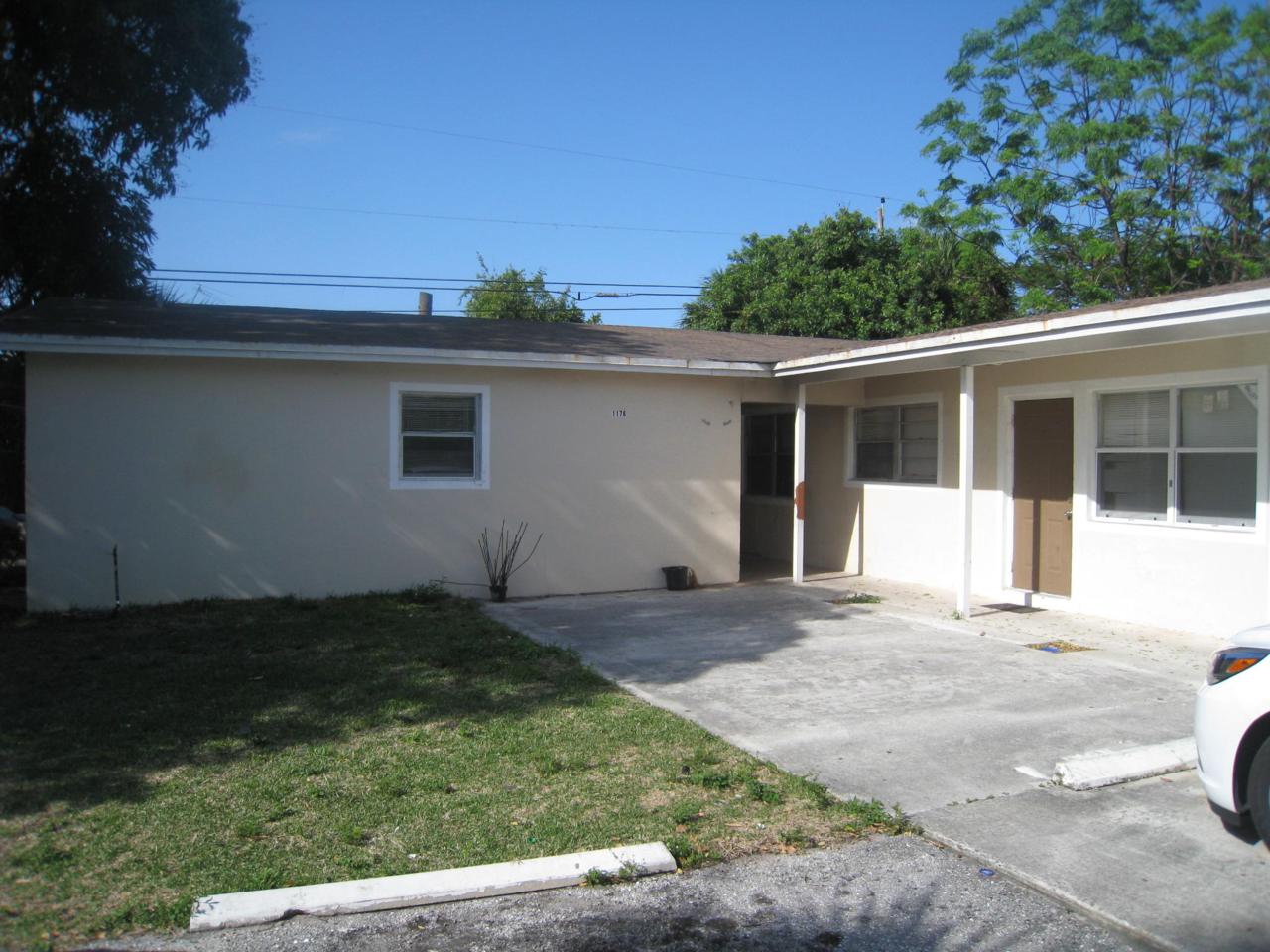 1176 32nd Street - Photo 1