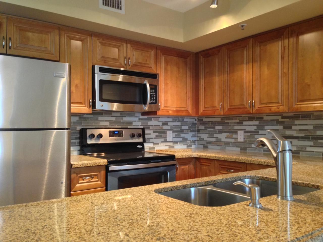 160 Yacht Club Way - Photo 1