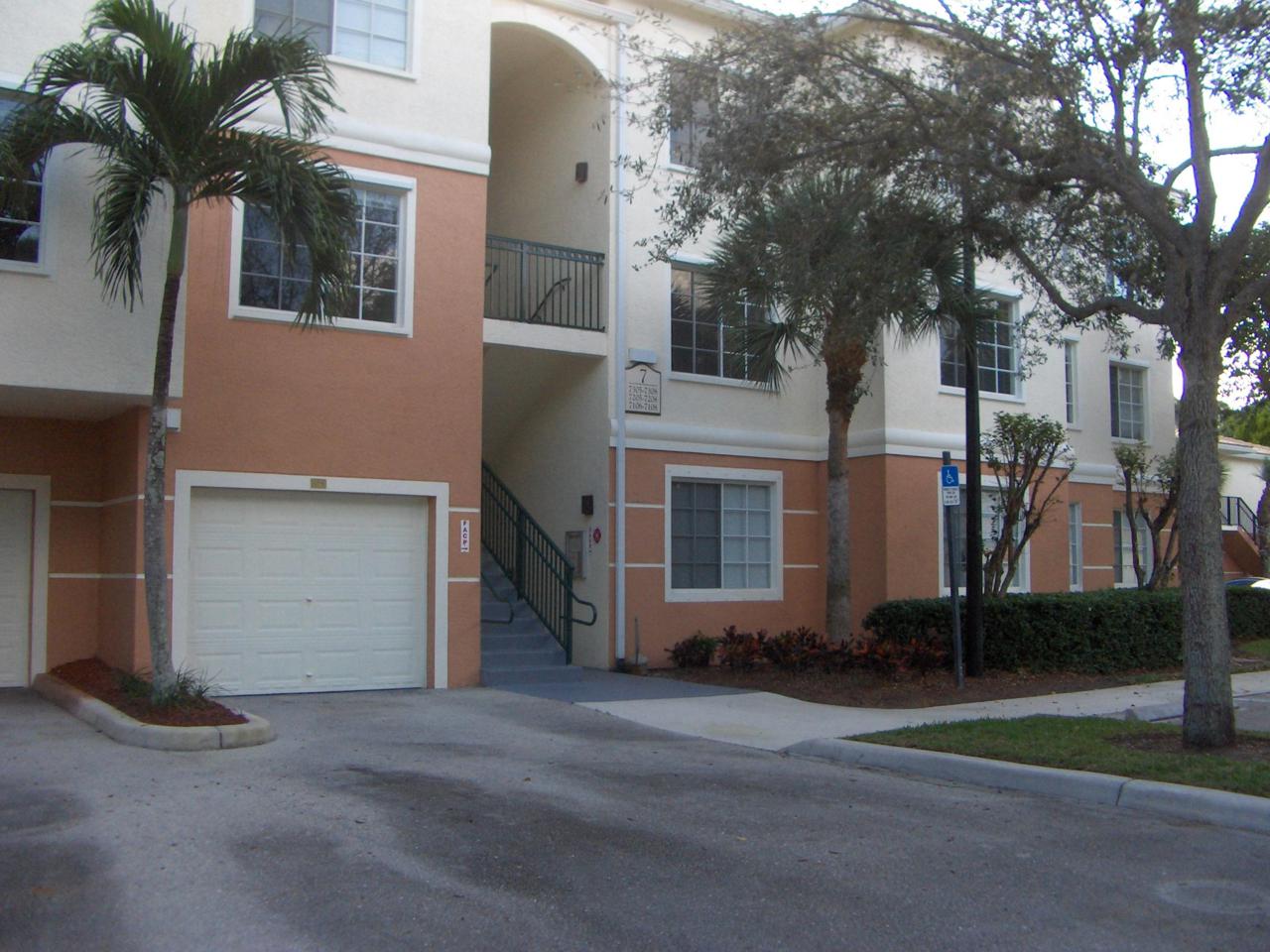 7108 Myrtlewood Circle - Photo 1