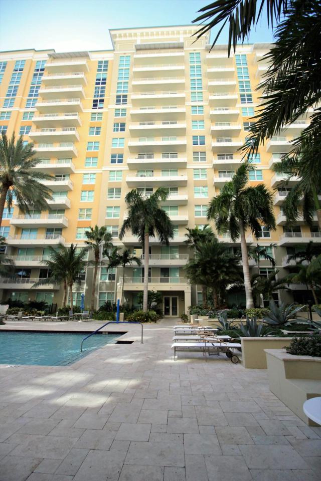 625 Casa Loma Boulevard - Photo 1
