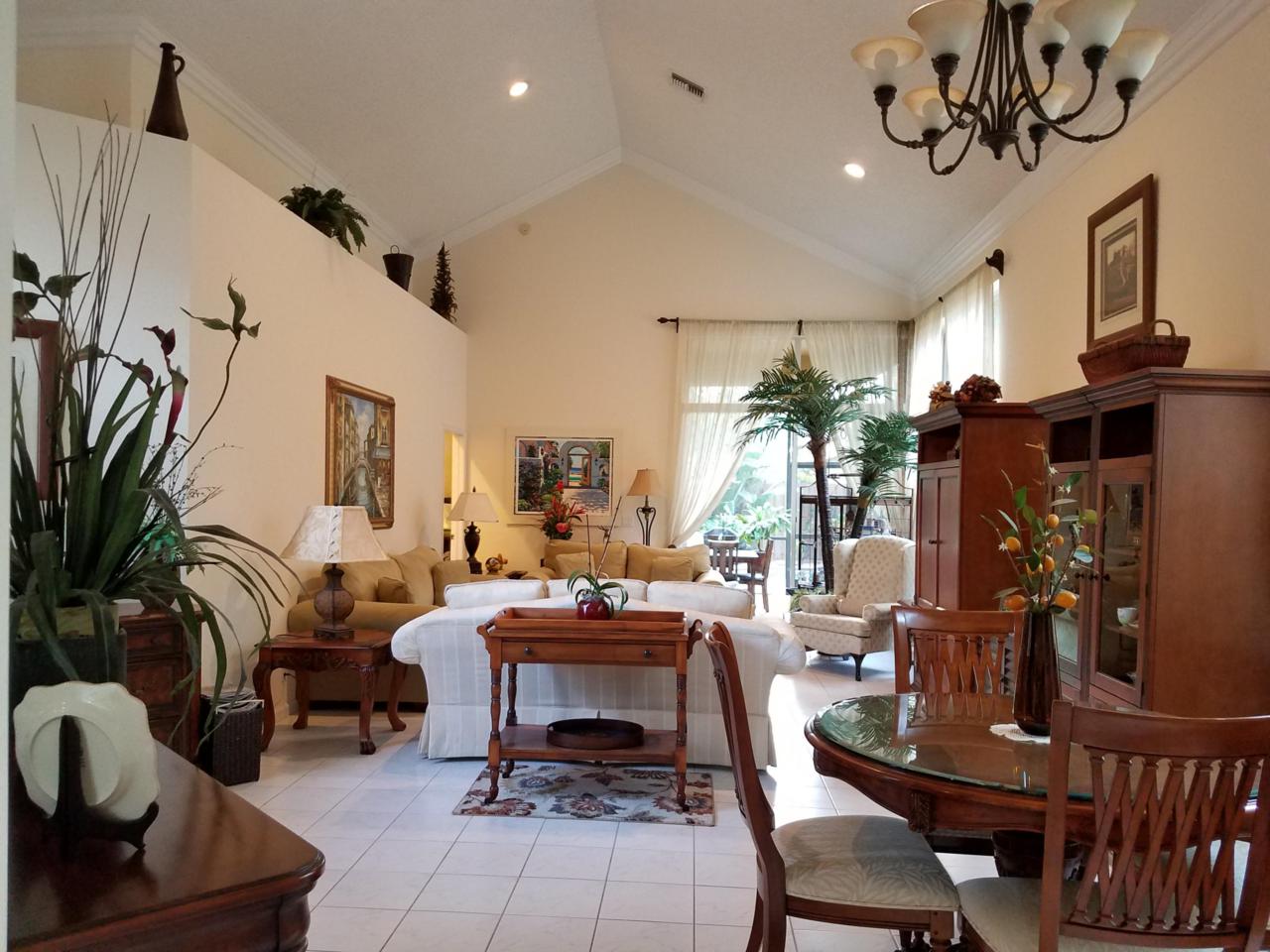 6634 25th Way - Photo 1