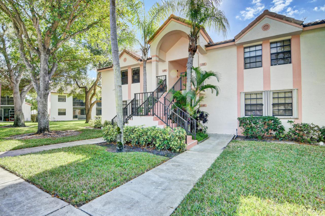 3190 Leewood Terrace - Photo 1