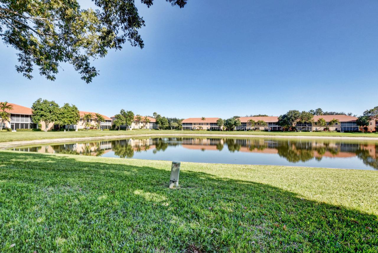 9781 Shadybrook Drive - Photo 1