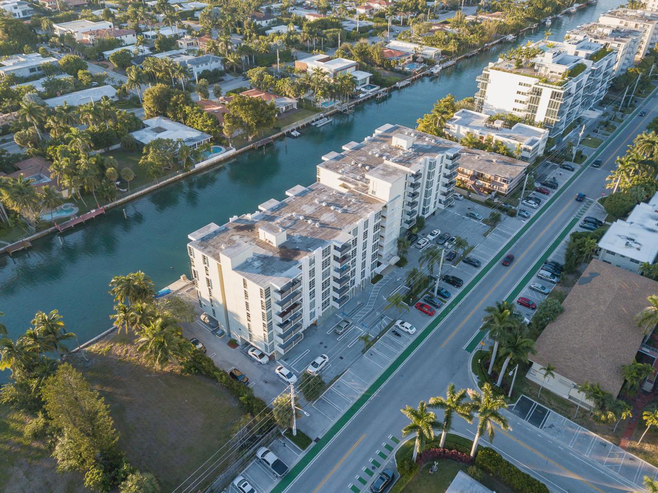 9800 Bay Harbor Drive - Photo 1