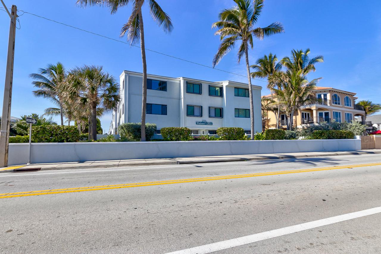 250 Ocean Boulevard - Photo 1