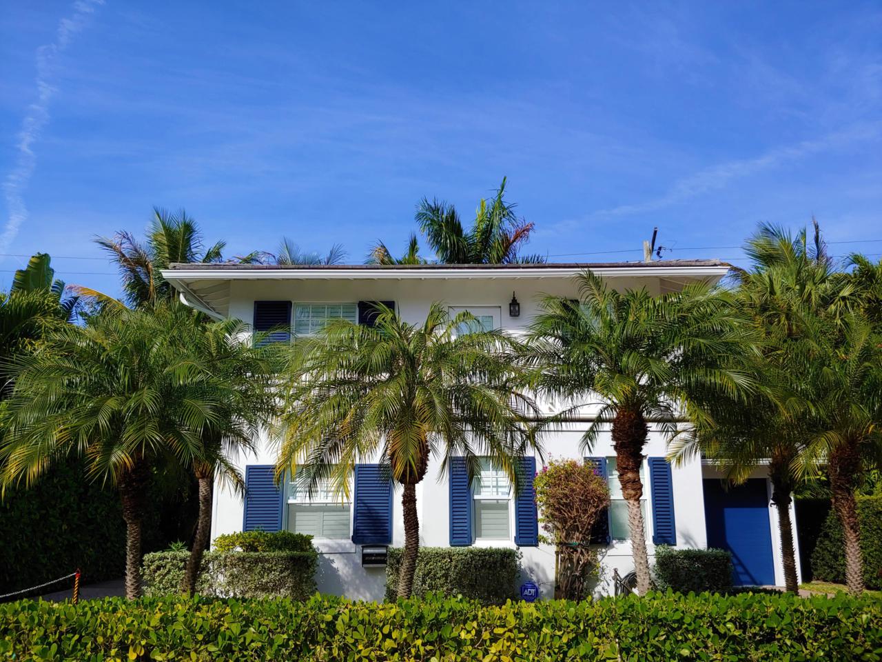 233 Oleander Avenue - Photo 1