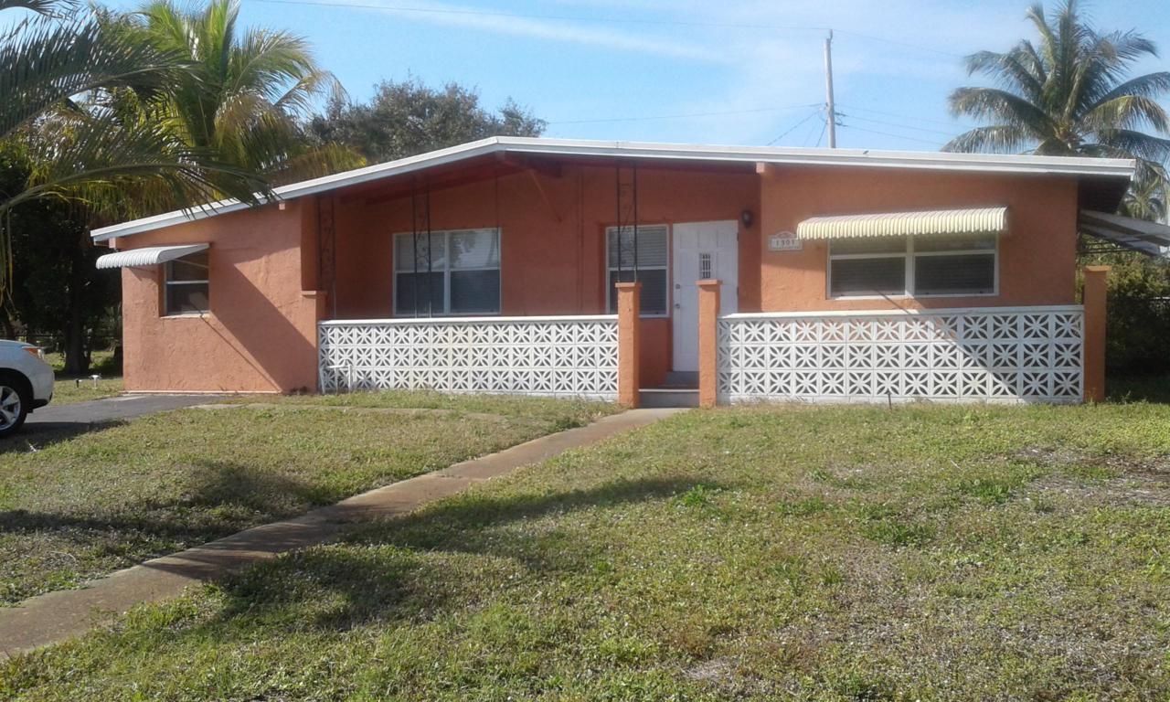 1301 43rd Street - Photo 1