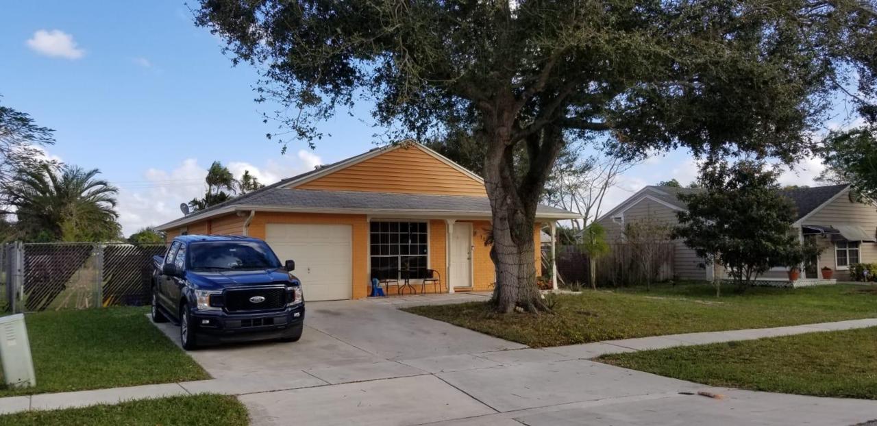 1192 Grandview Circle - Photo 1