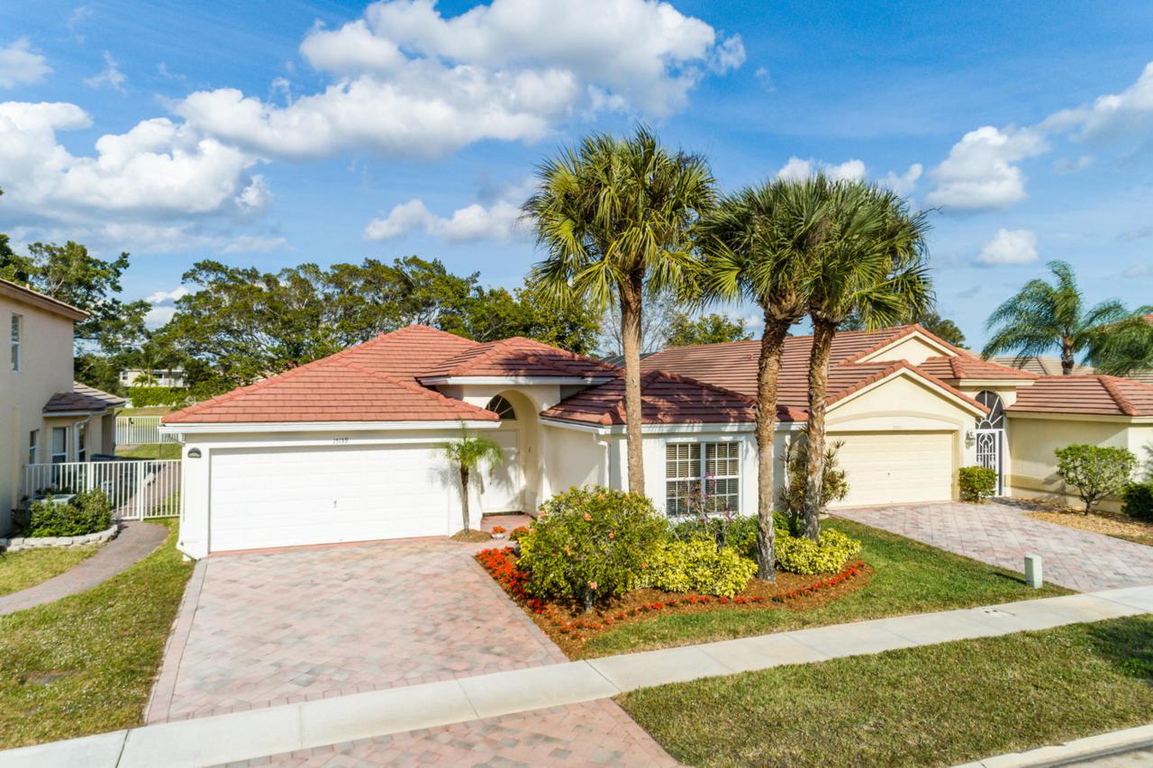 15139 Banbury Way - Photo 1