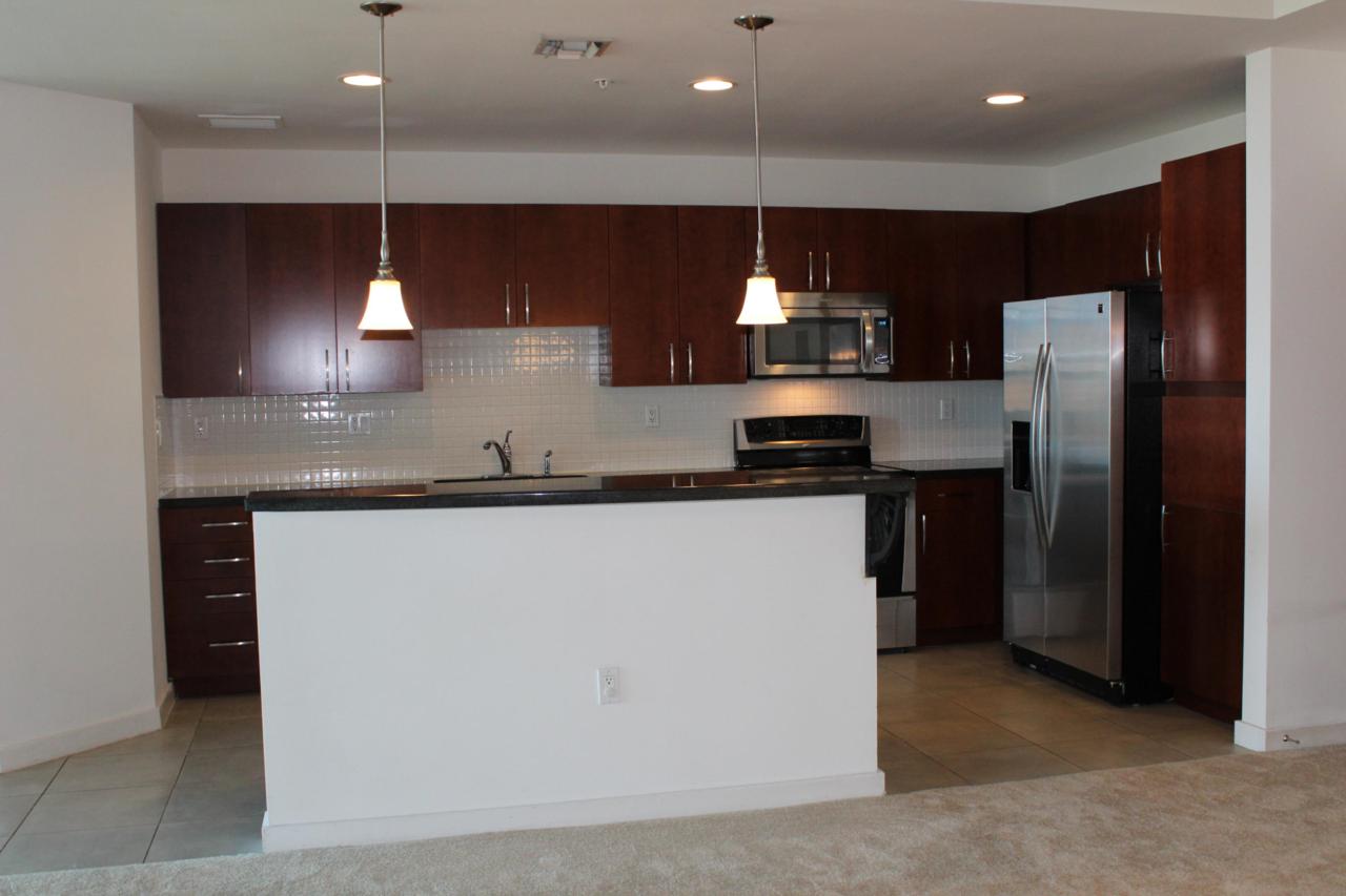 300 Australian Avenue - Photo 1