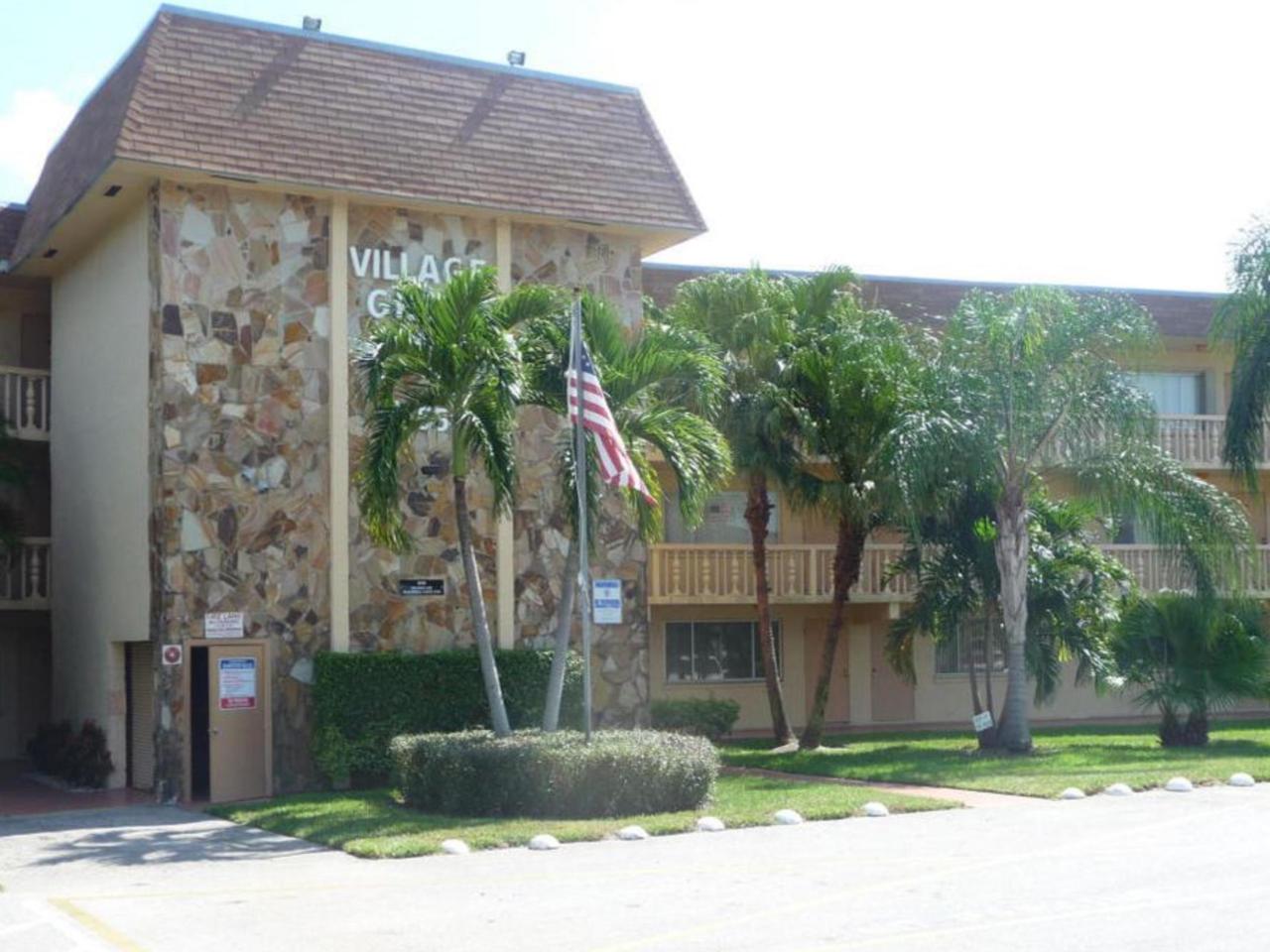 555 Purdy Lane - Photo 1