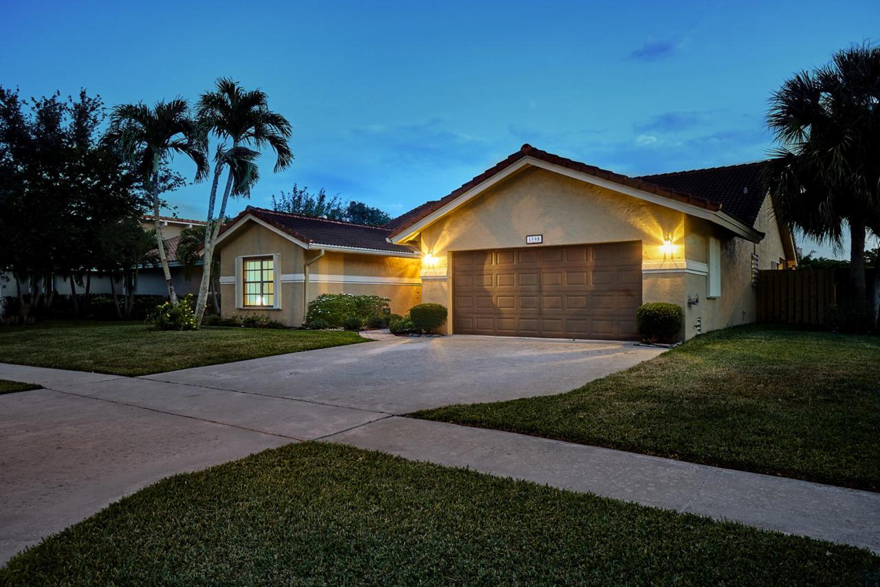 1598 19th Street - Photo 1