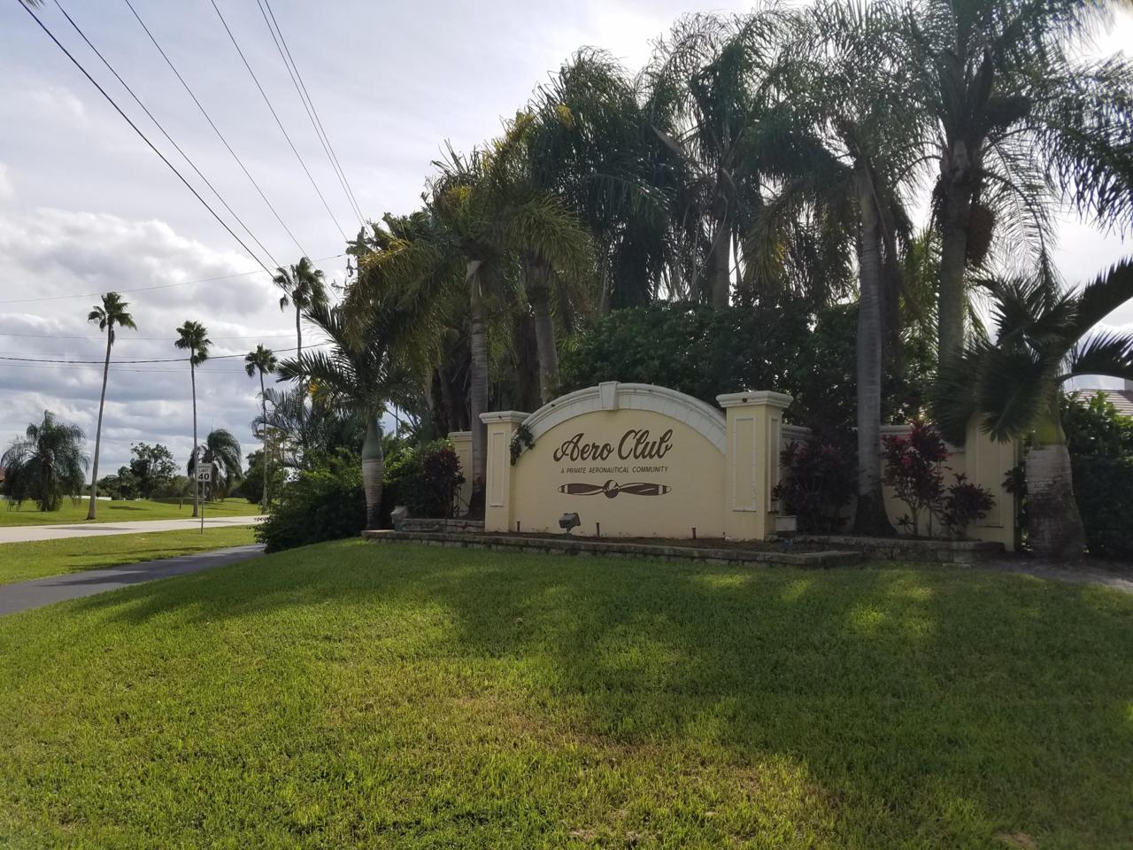 2015 Greenbriar Boulevard - Photo 1