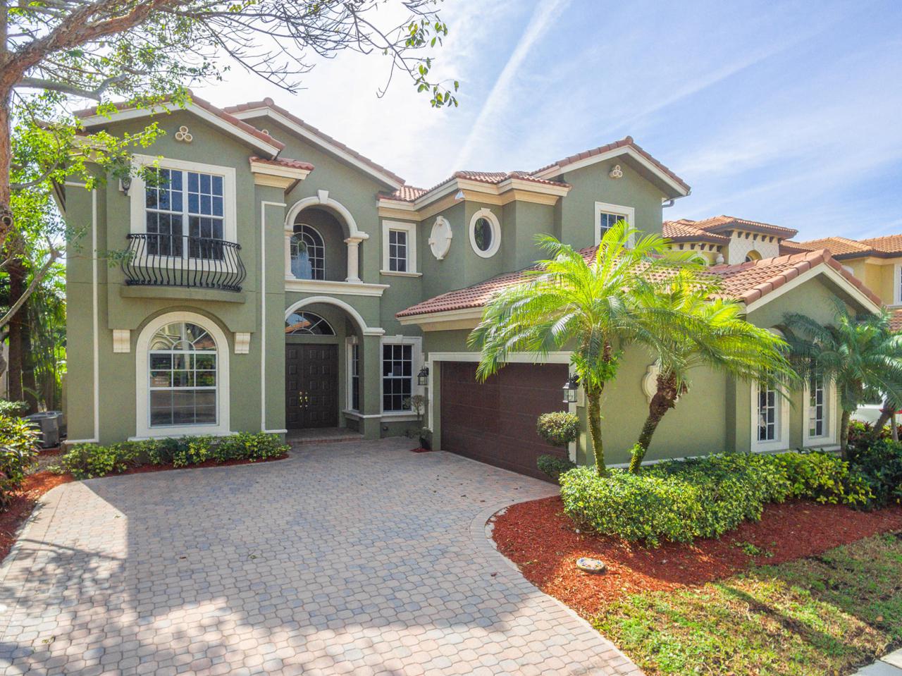 8012 Valhalla Drive - Photo 1