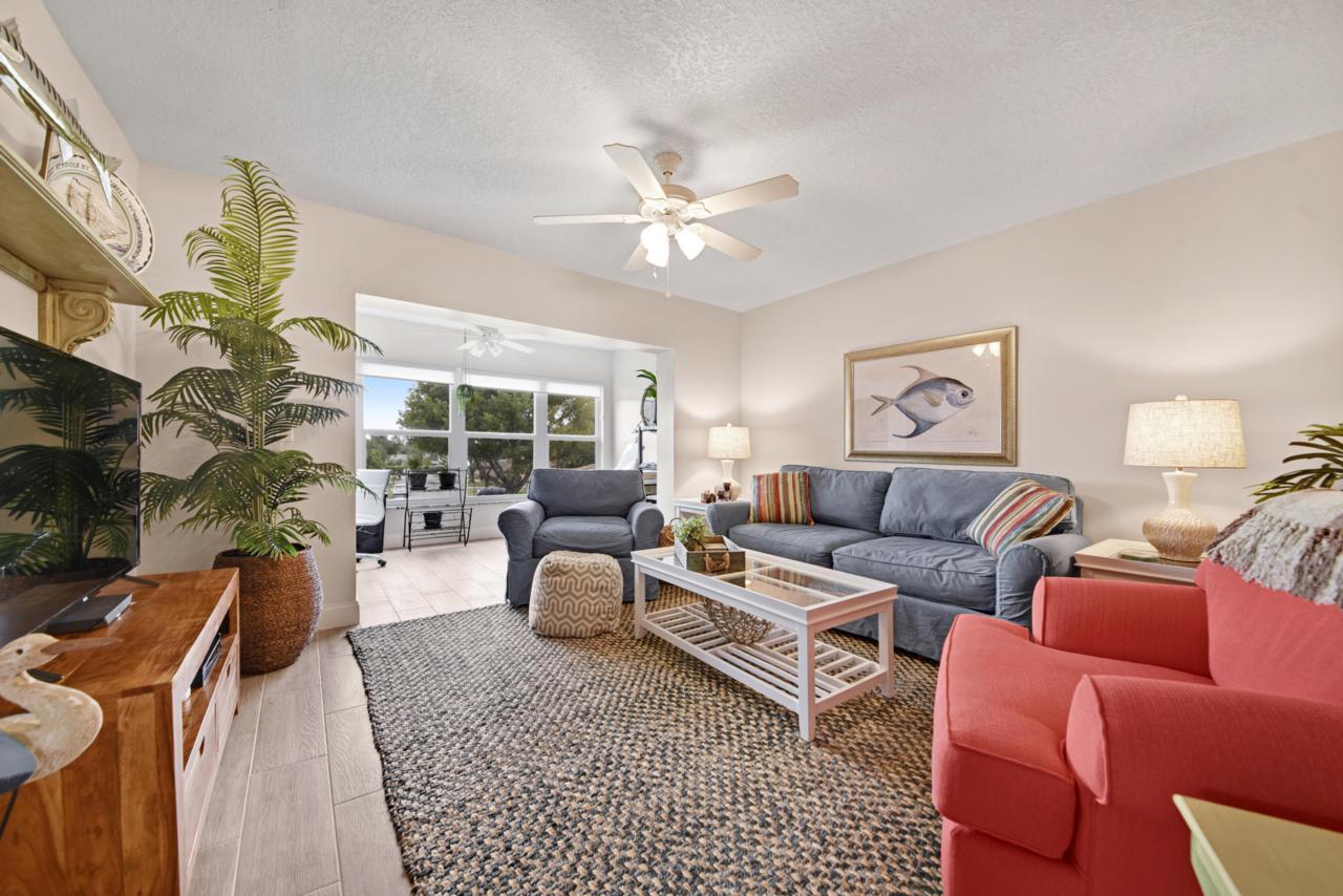 14790 Bonaire Boulevard - Photo 1