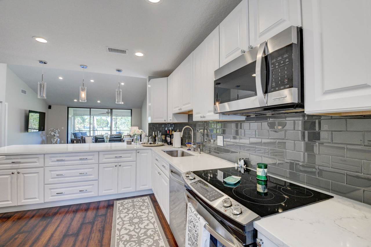 51 Eastgate Drive - Photo 1