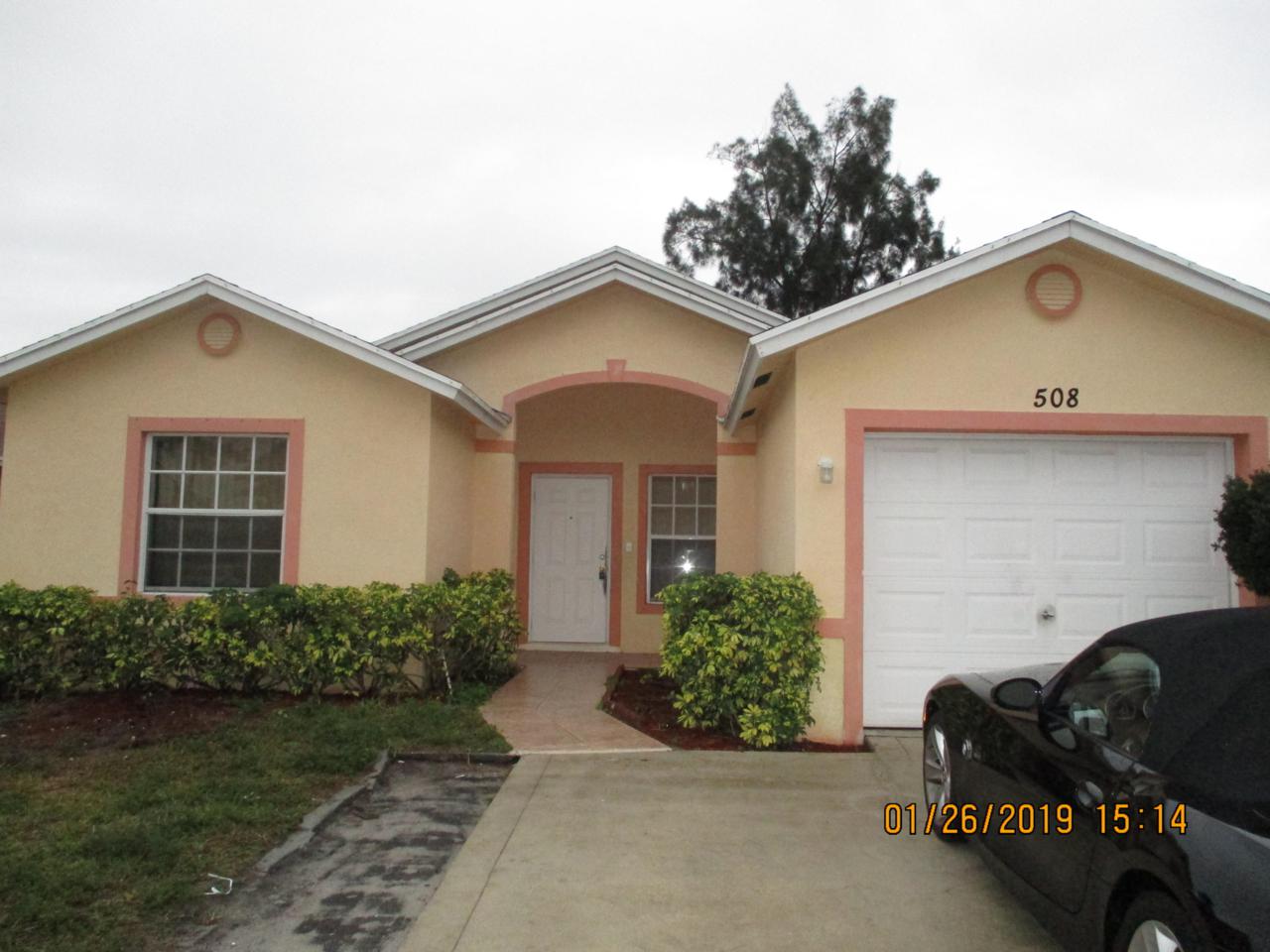 508 Broward Avenue - Photo 1