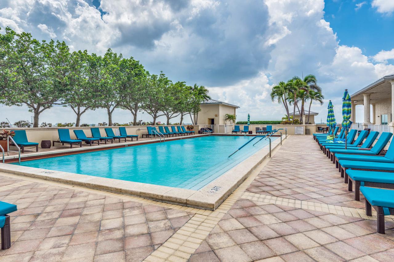 2640 Lake Shore Drive - Photo 1