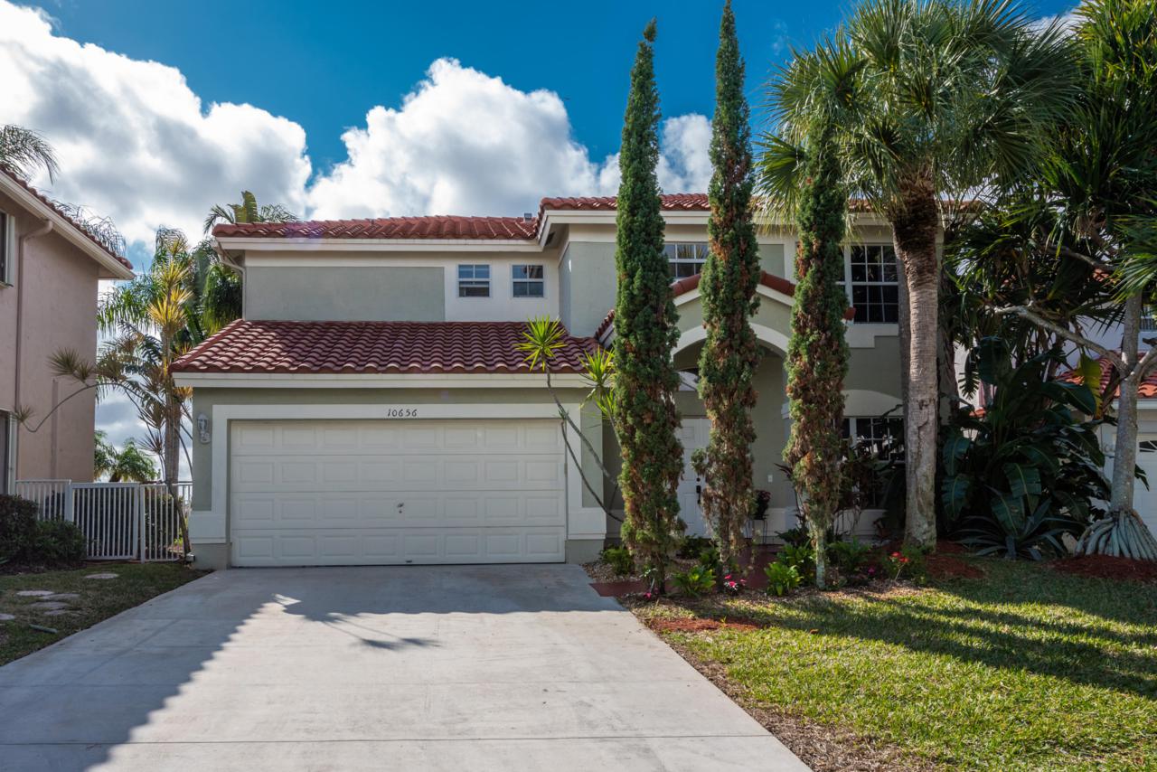 10656 Oak Lake Way - Photo 1