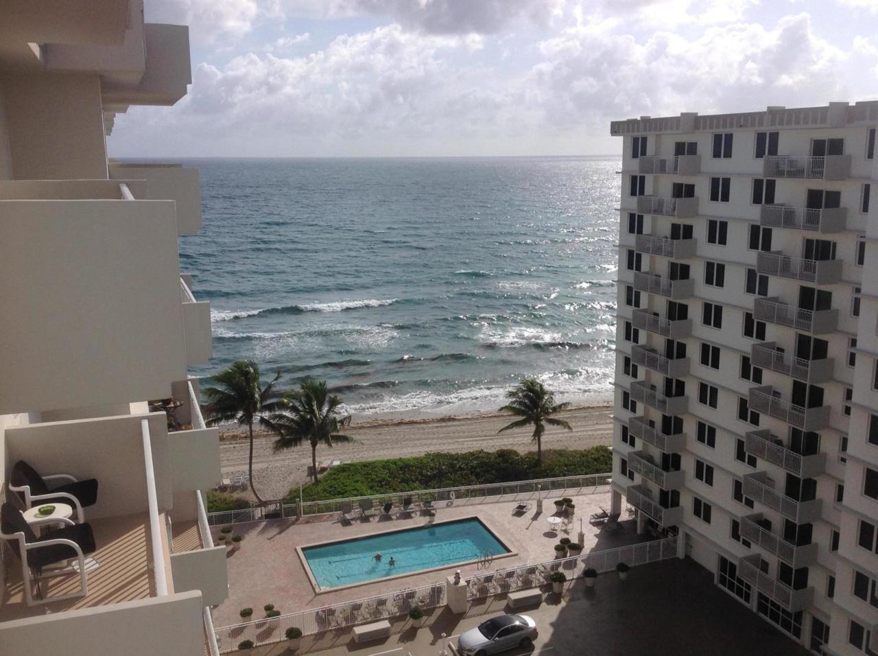 3215 Ocean Boulevard - Photo 1