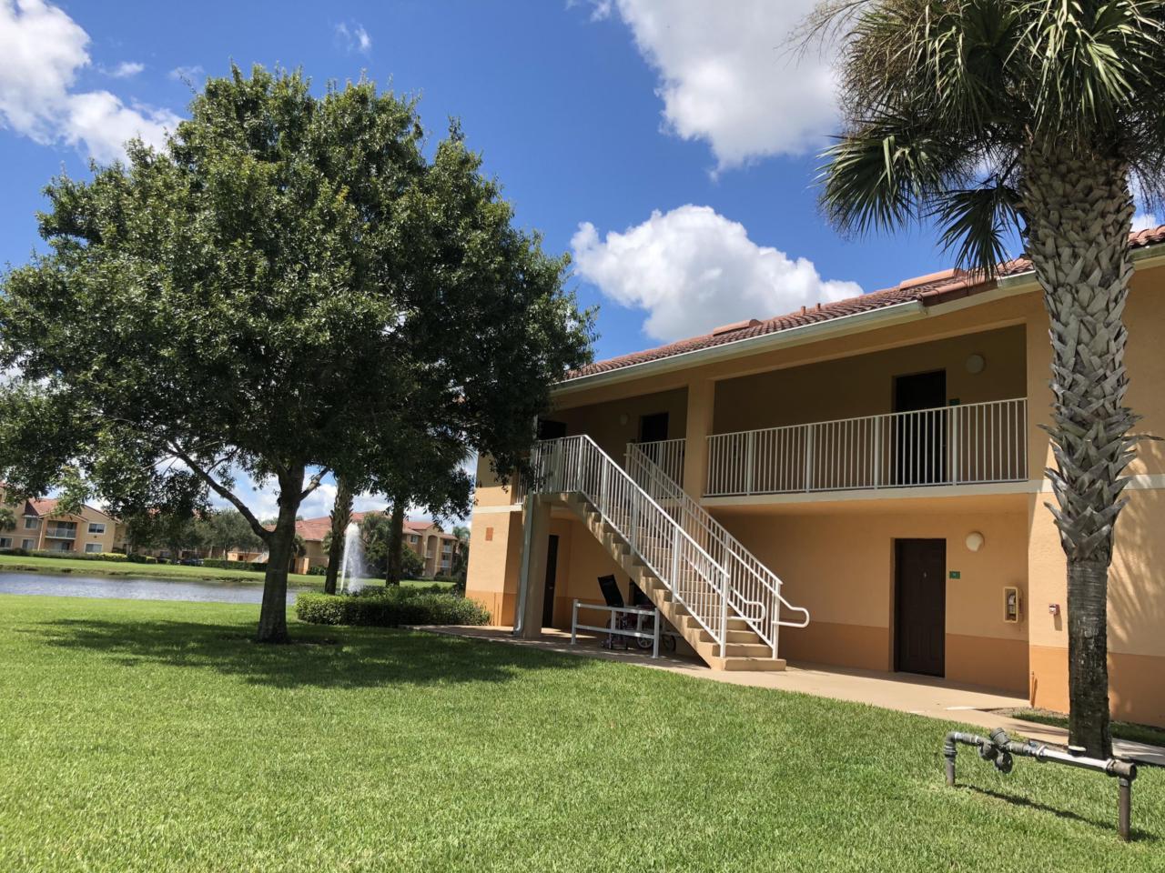 281 Palm Drive - Photo 1