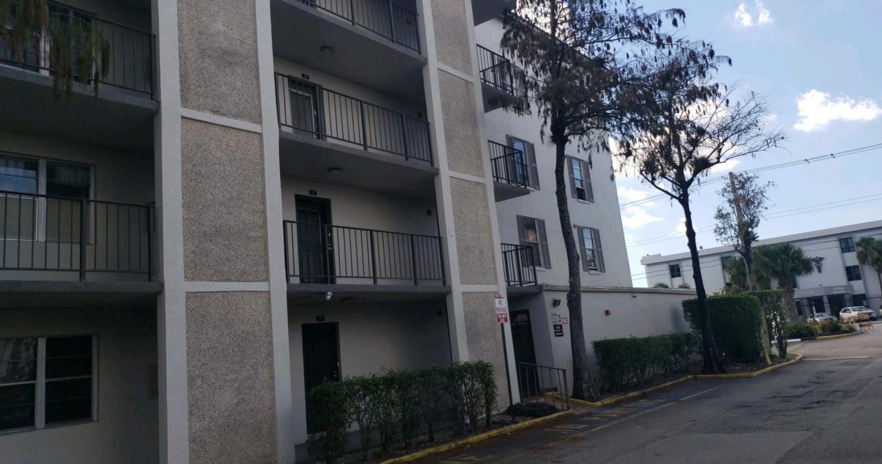 4850 29th Court - Photo 1