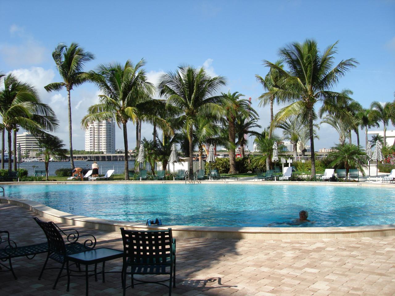 44 Cocoanut Row - Photo 1