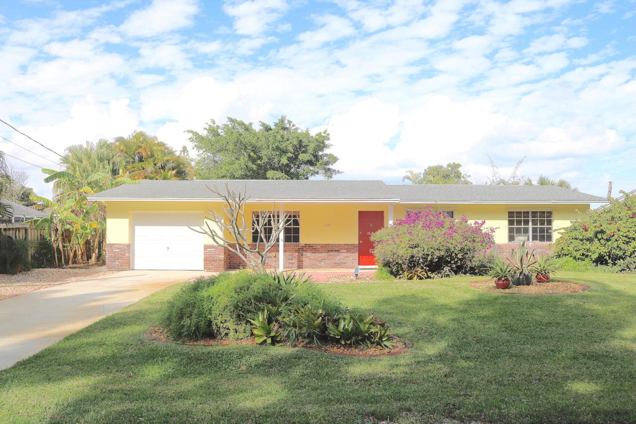 1433 14th Street - Photo 1