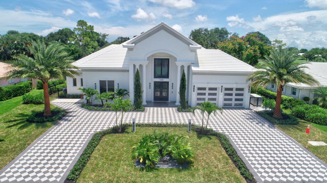 11938 Lake Drive - Photo 1