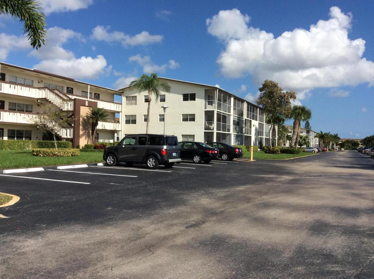 62 Suffolk B - Photo 1