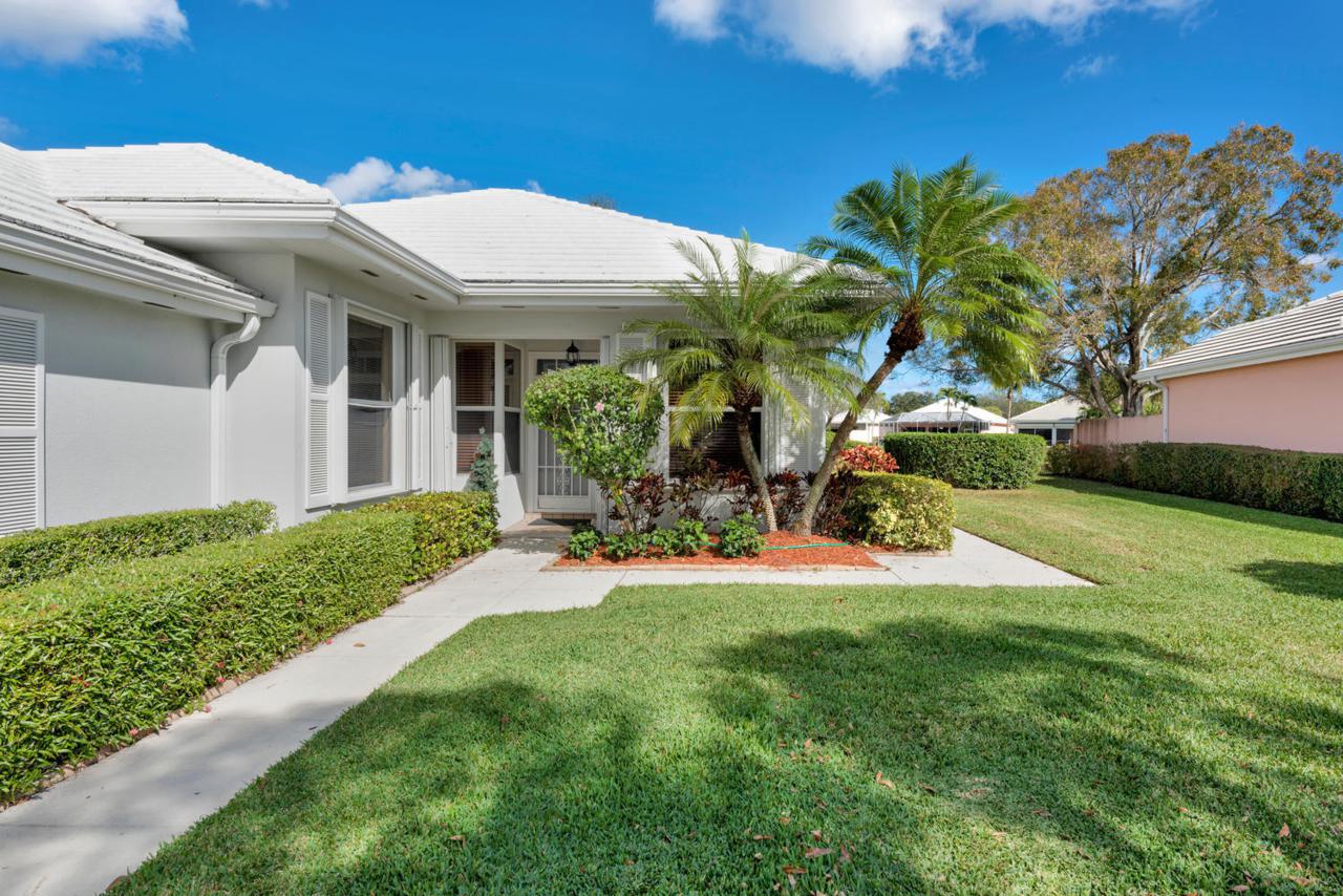 8524 Garden Oaks Circle - Photo 1