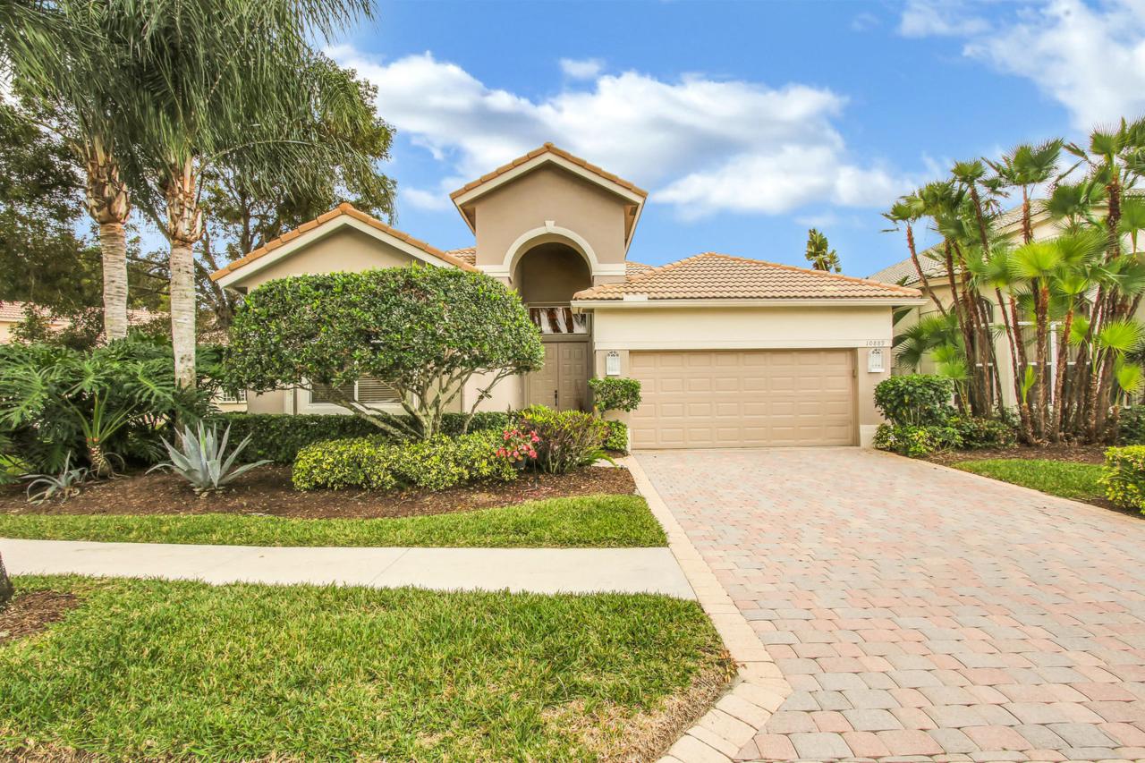 10889 Grande Boulevard - Photo 1