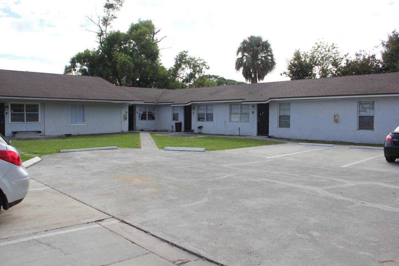 4608 Schall Road - Photo 1