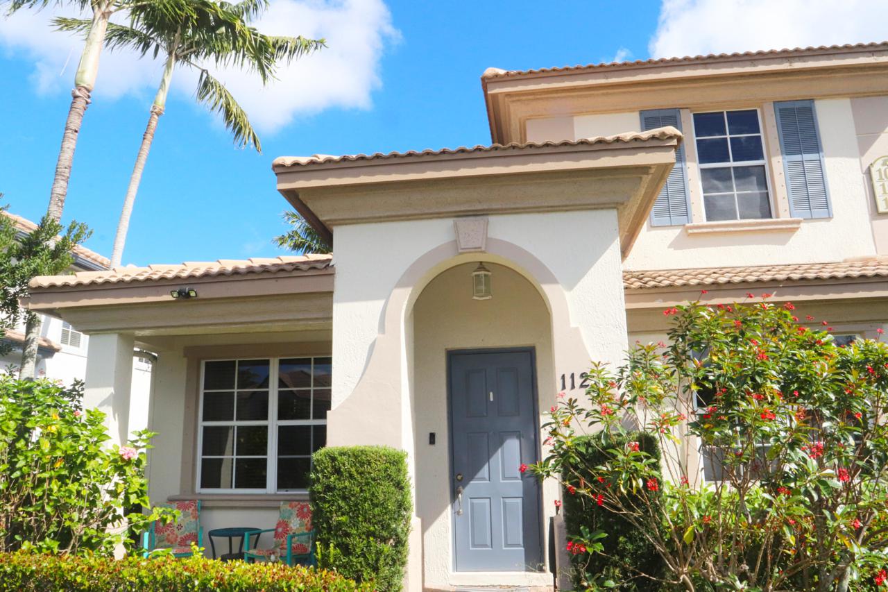 112 Evergrene Parkway - Photo 1