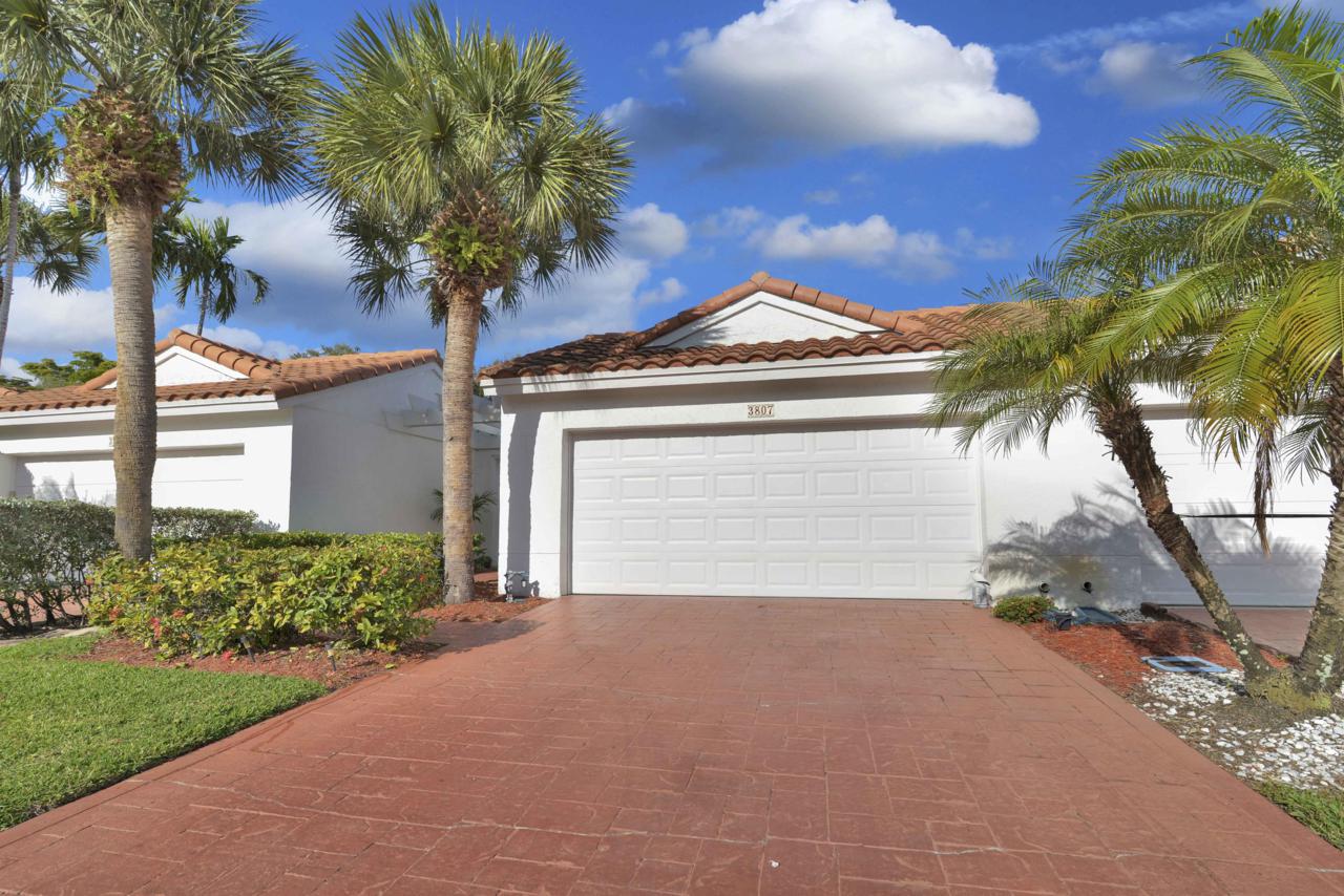 3807 Candlewood Court - Photo 1