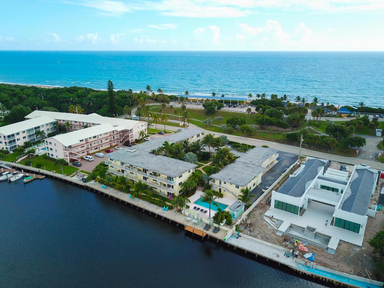 6520 Ocean Boulevard - Photo 1
