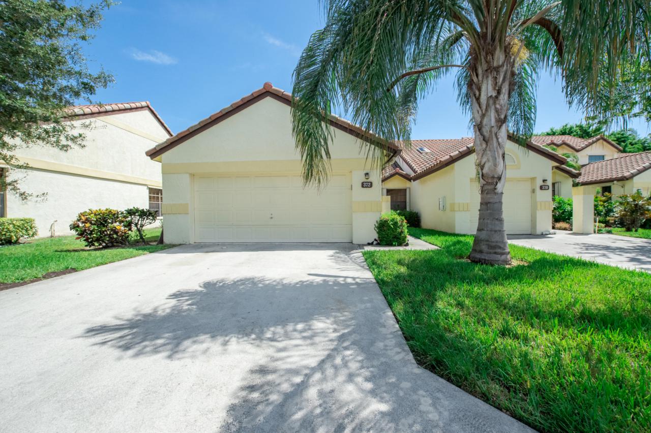 372 Driftwood Terrace - Photo 1