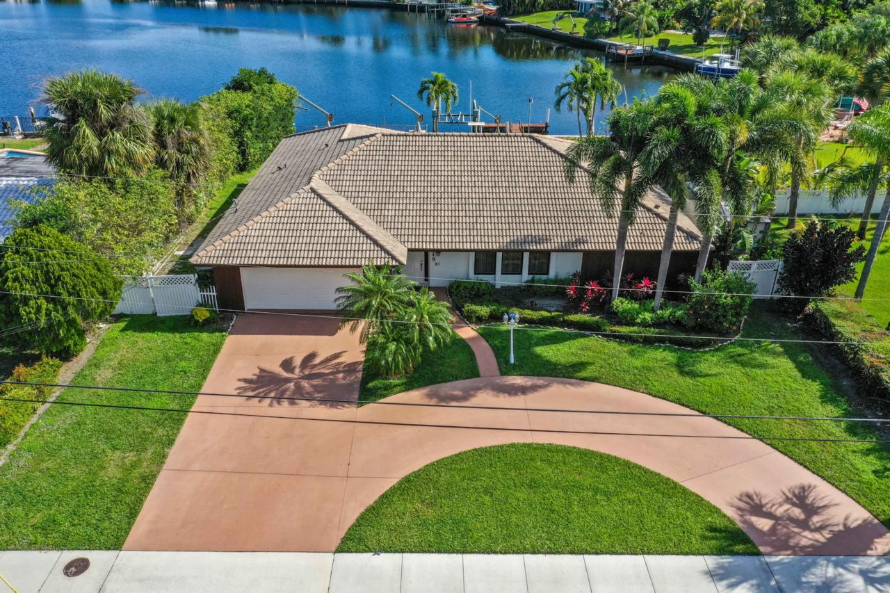 1419 Flagler Boulevard - Photo 1