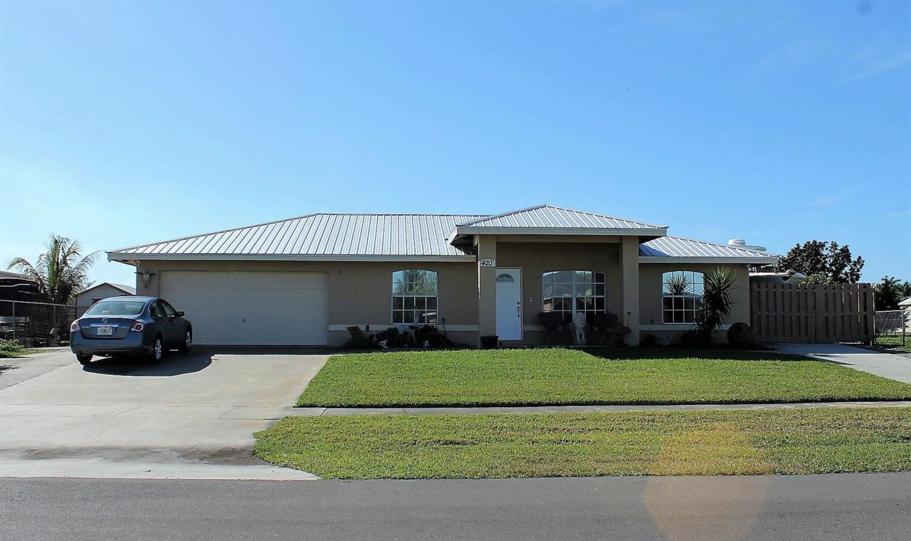 420 Sugarland Circle - Photo 1