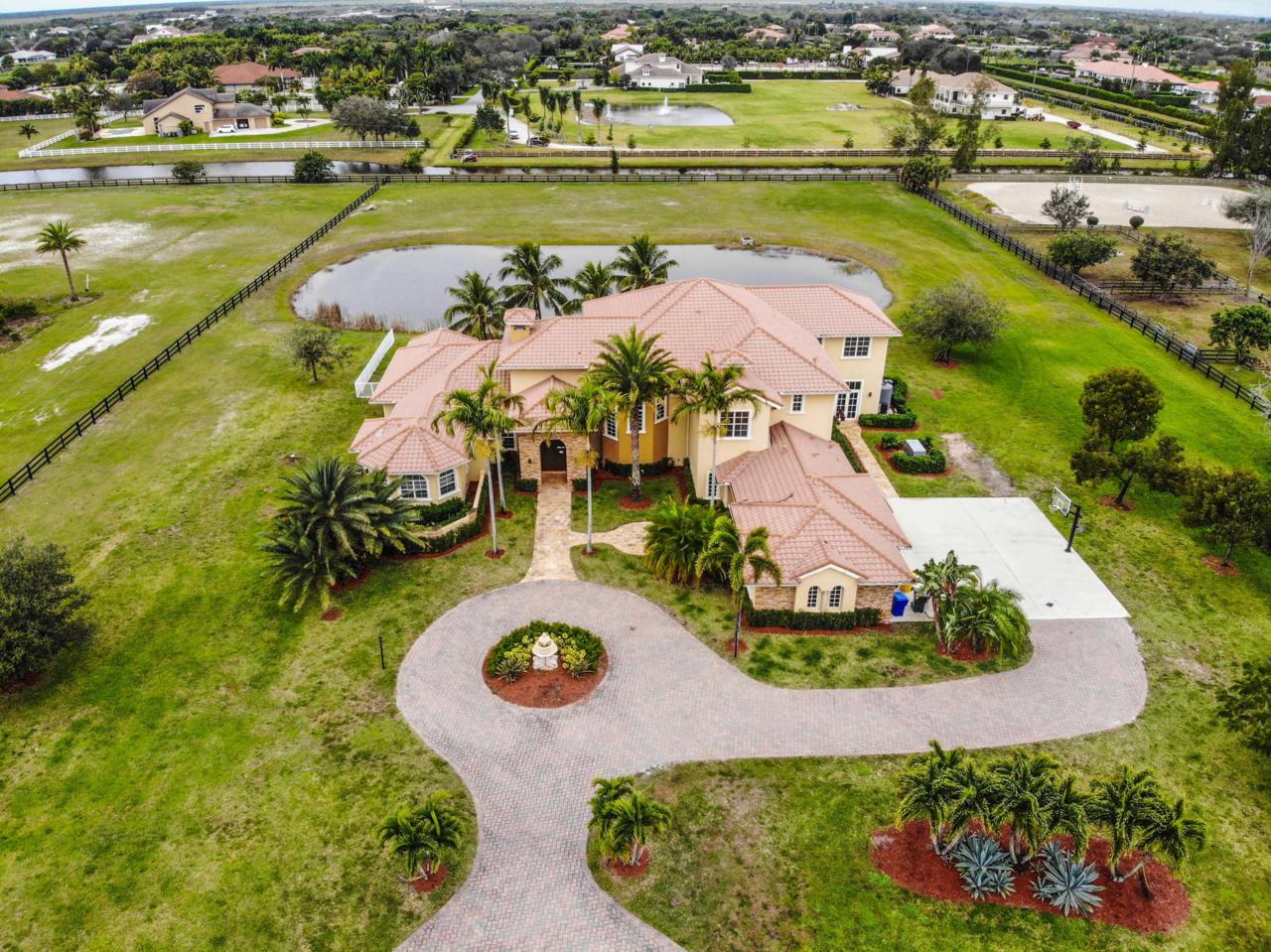 15159 Sunnyland Lane - Photo 1