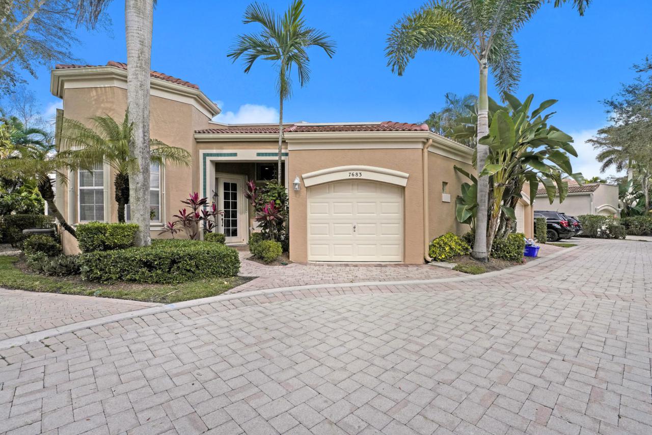 7683 Dahlia Court - Photo 1