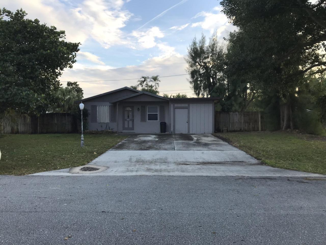 3344 Plaza Place - Photo 1
