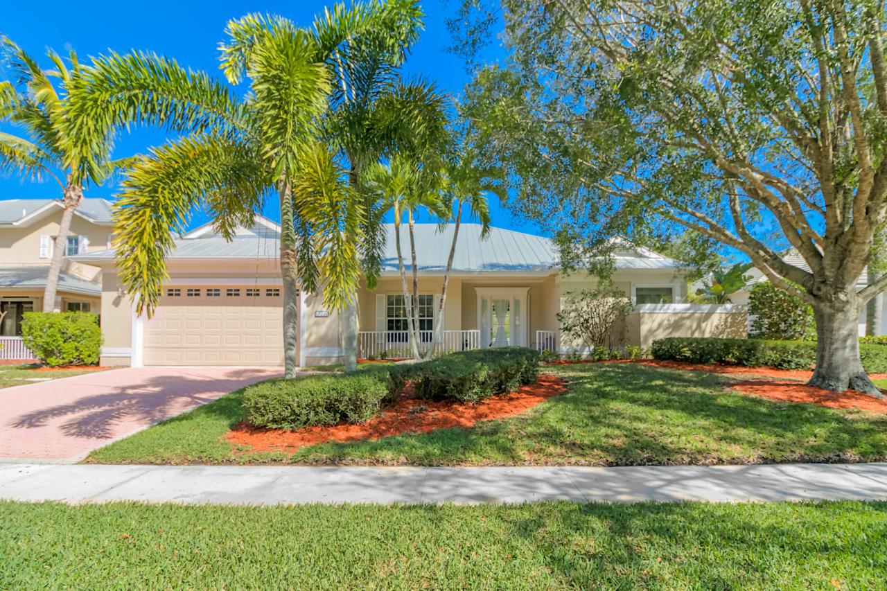 914 Lighthouse Drive - Photo 1